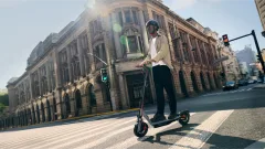 Segway Ninebot KickScooter F3 Pro - Gorsel 2